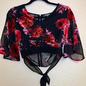 Rose Flow Cropped Blouse
